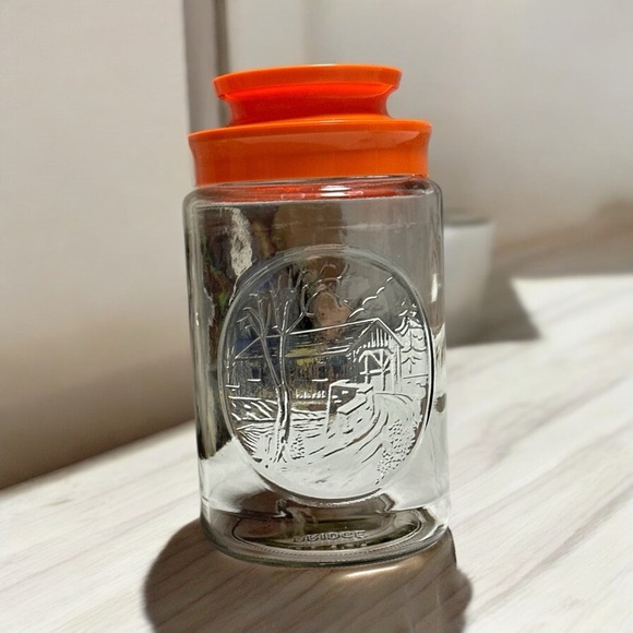 Vintage Anchor Hocking Tang Storage Jars (3) All With Bridge Design - Picture 4 of 5